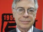 "Un´isola nel paese che non legge". Intervista a Ernesto Ferrero